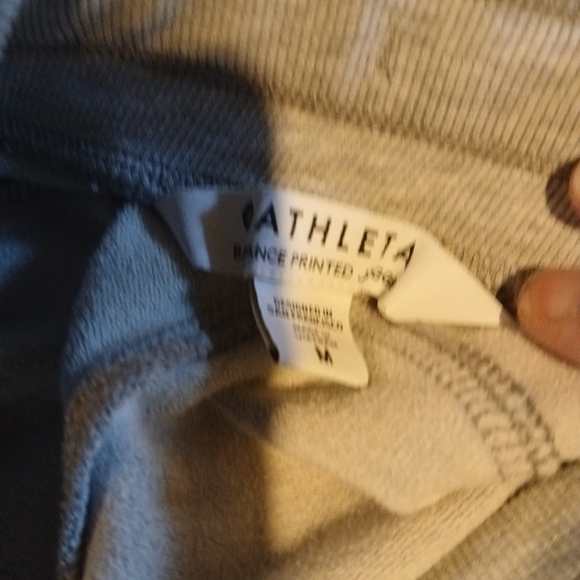 Athleta Print  Jogger Pants Medium - Picture 4 of 4